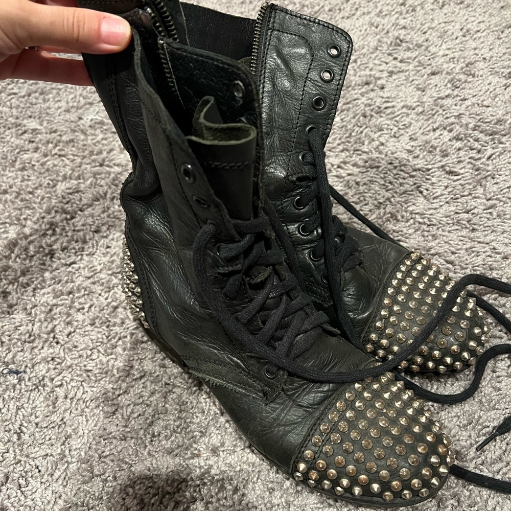 Steve Madden Tarnney Leather Combat Boots